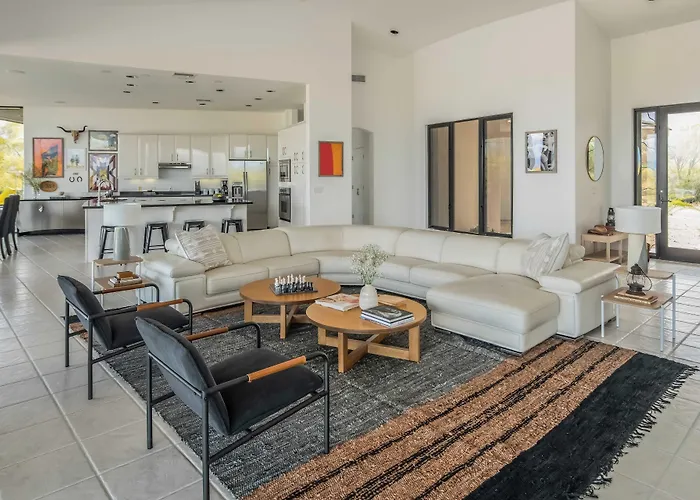 Fallbrook By Avantstay Hébergement de vacances
